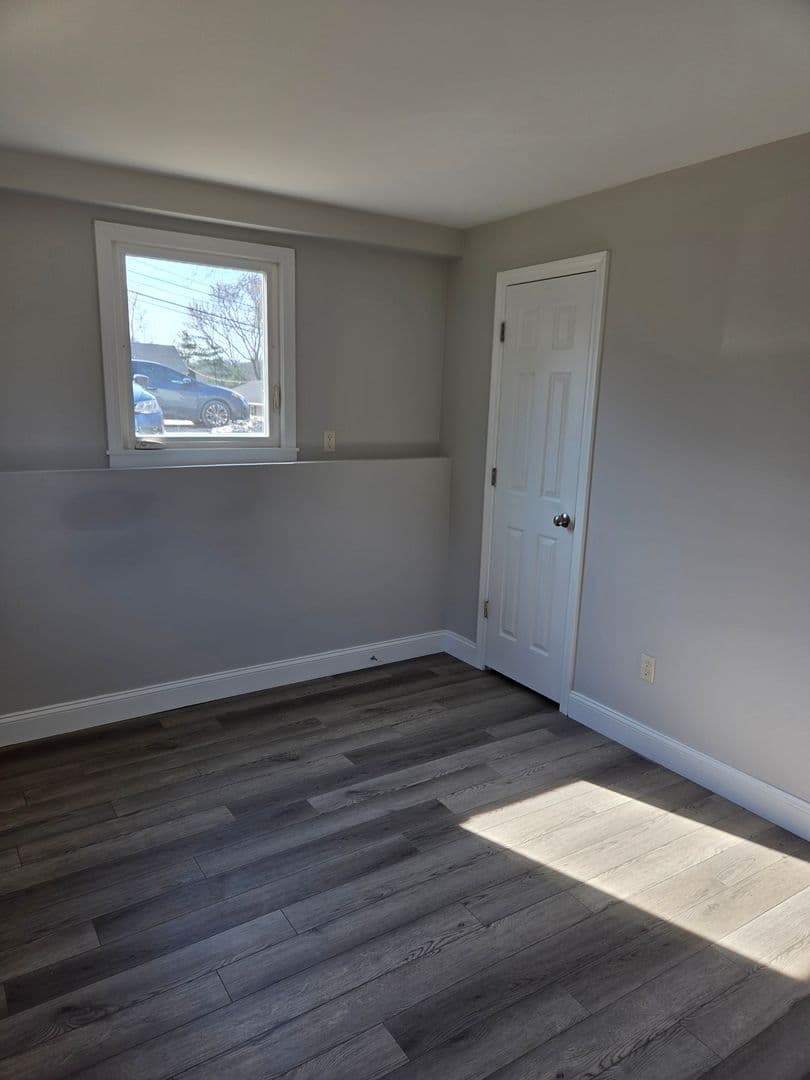 Winooski Apartment: 11 Elm Street