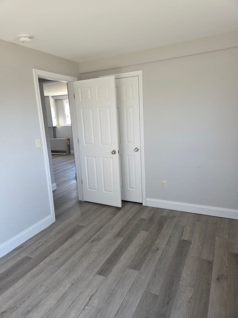 Winooski Apartment: 11 Elm Street