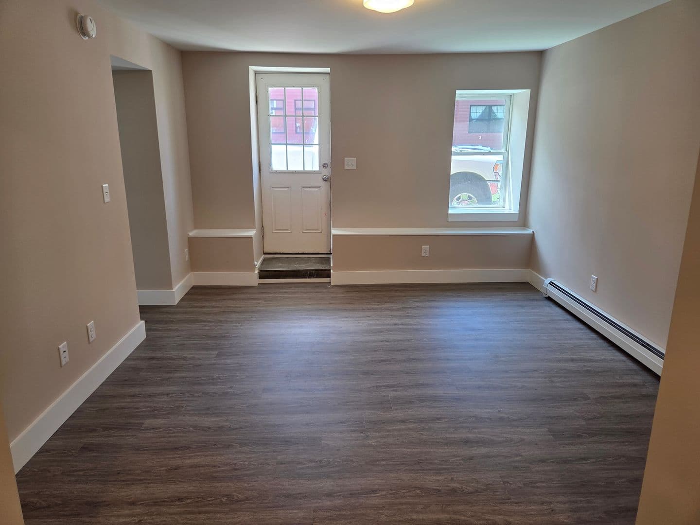 Winooski Apartment: 61 Malletts Bay Avenue