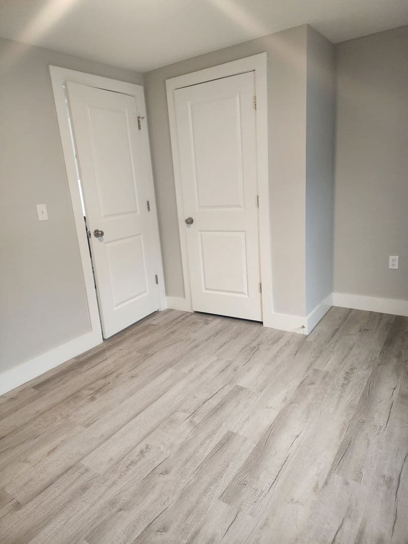 Winooski Apartment: 52 Hickok Street