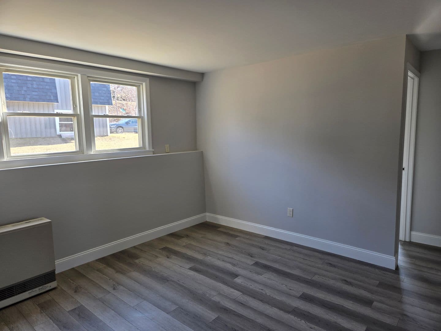 Winooski Apartment: 11 Elm Street