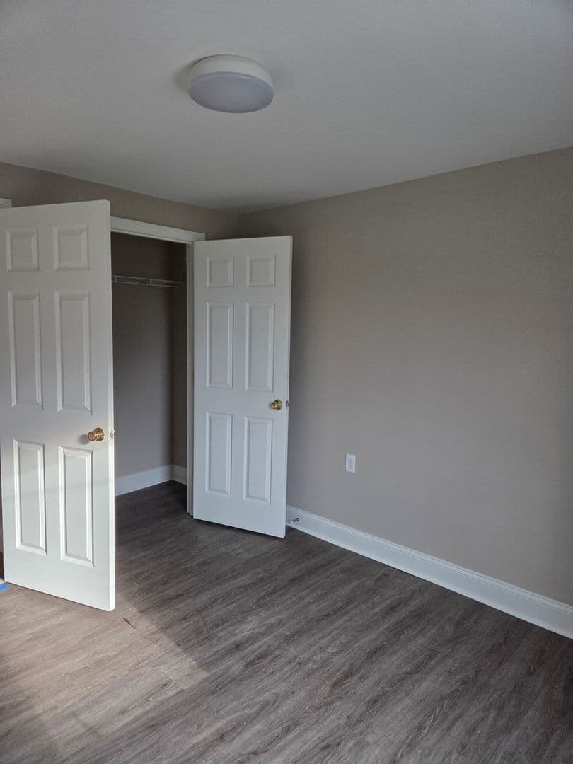 Winooski Apartment: 49 East Spring Street