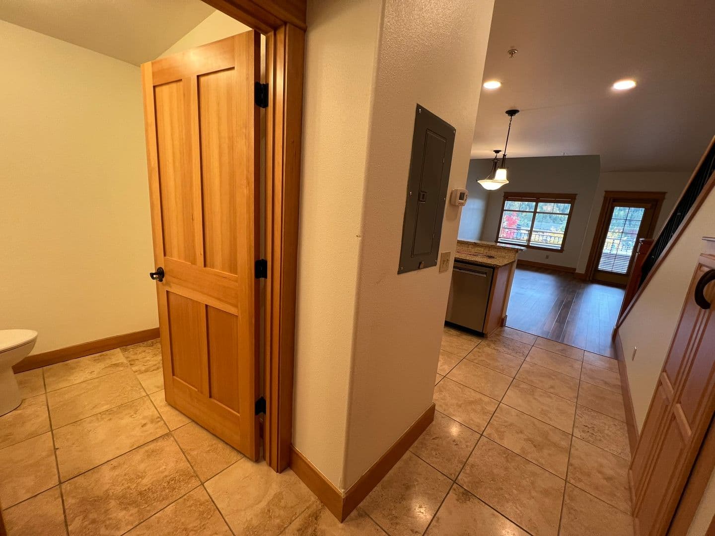 Coeur d'Alene Condo: 2151 N Main St #221
