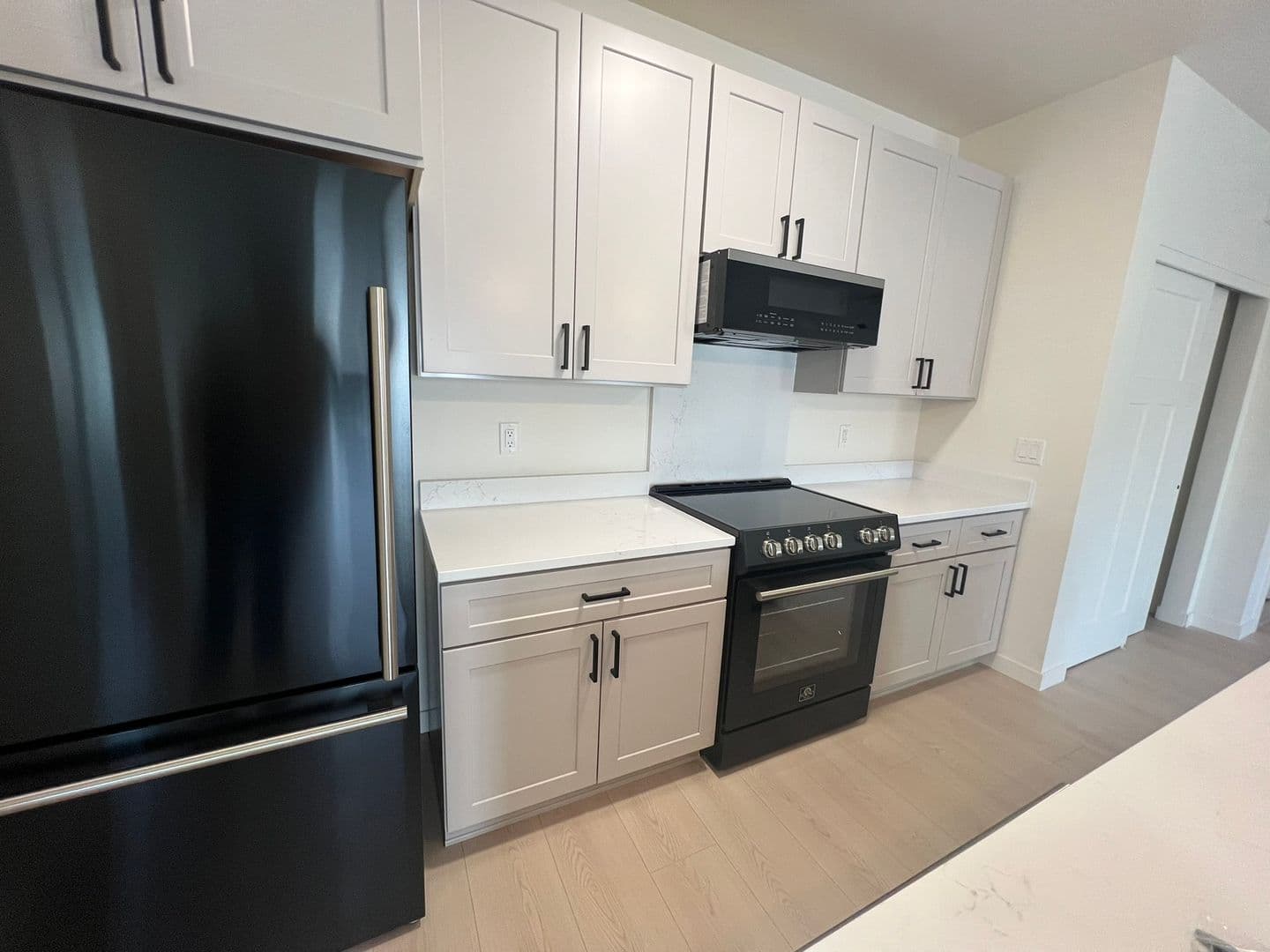 Coeur d Alene Apartment: 295 E Appleway Ave
