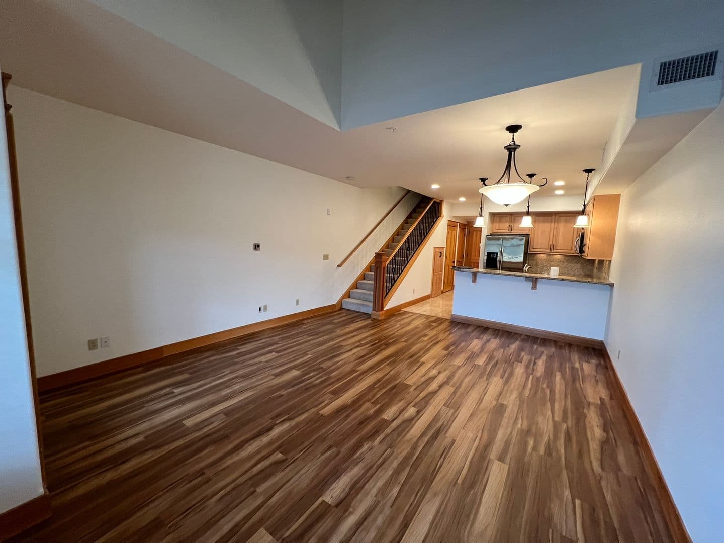 Coeur d'Alene Condo: 2151 N Main St #221