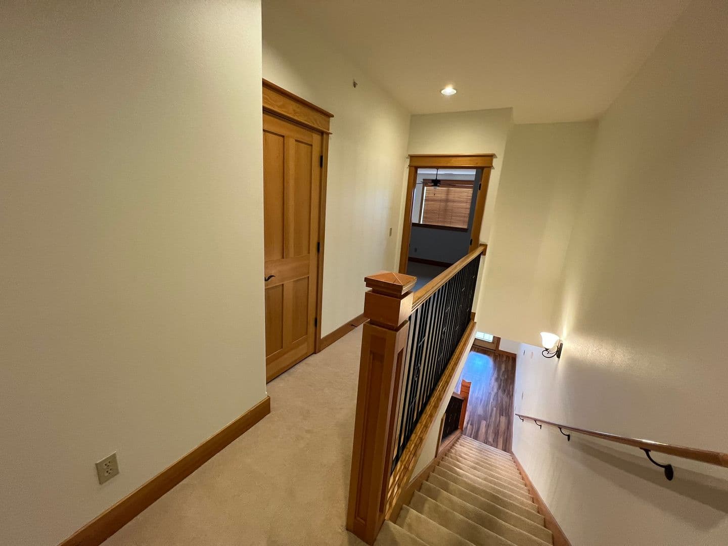 Coeur d'Alene Condo: 2151 N Main St #221