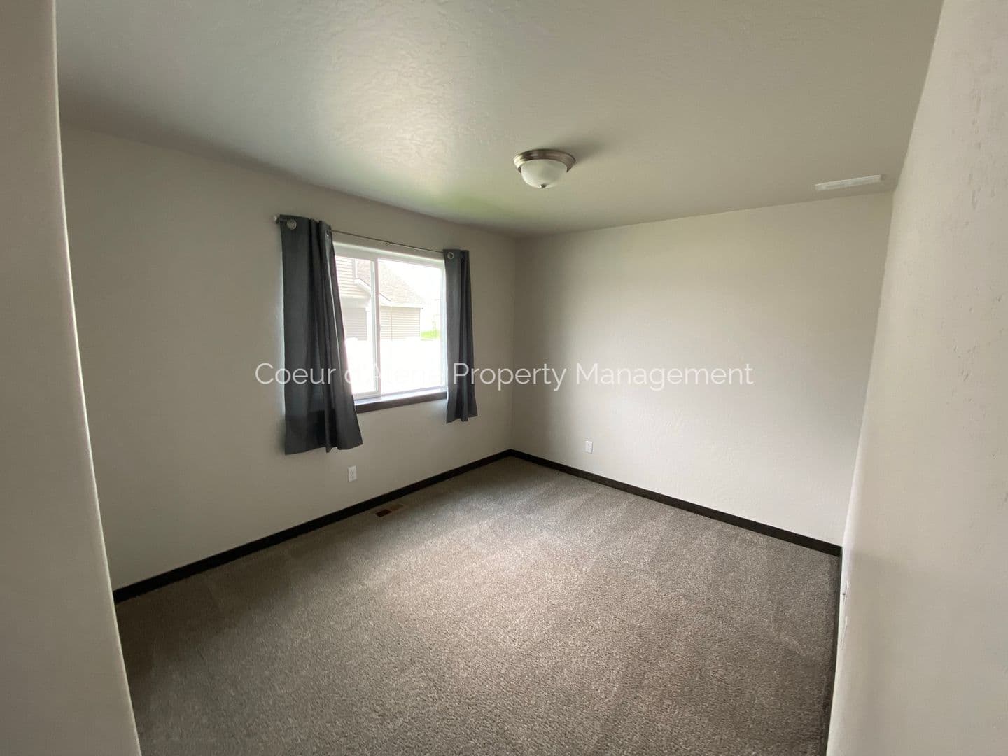 Post Falls House: 9026 N Scotsworth St