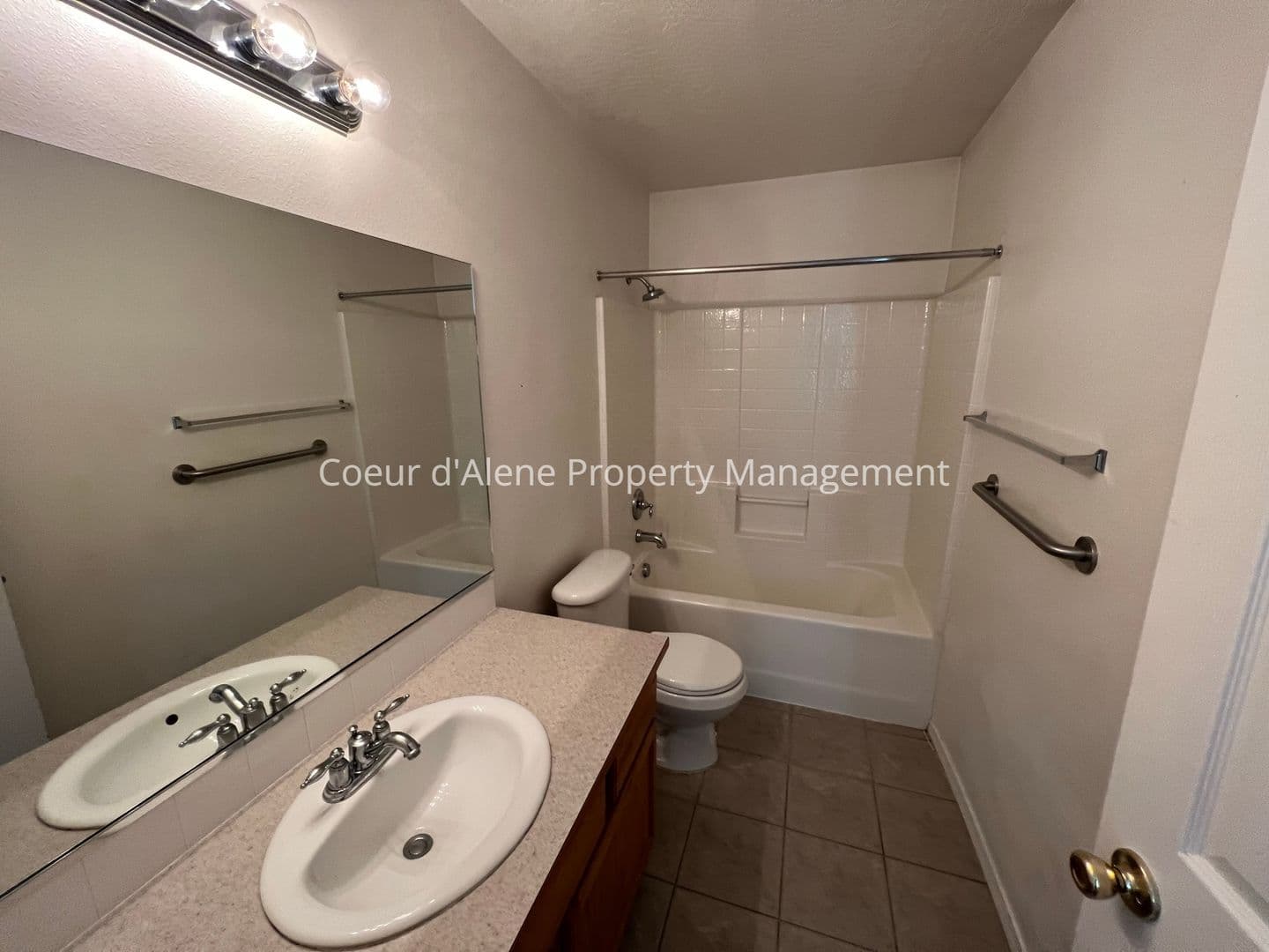 Coeur d'Alene House: 3602 Manning Loop