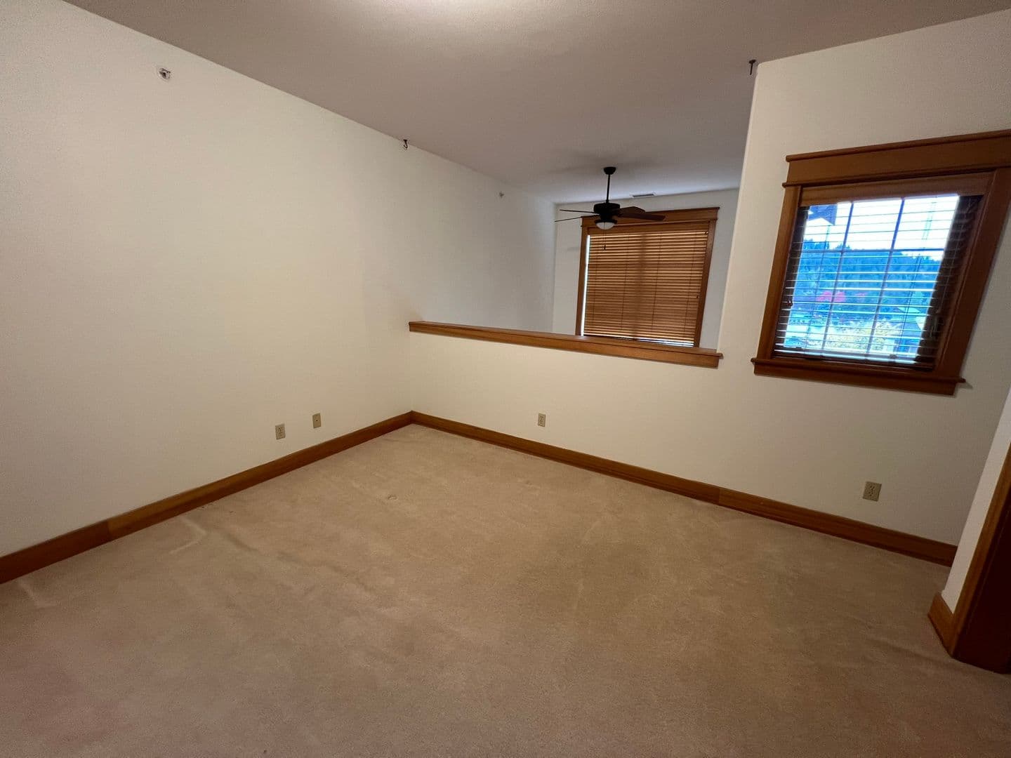 Coeur d'Alene Condo: 2151 N Main St #221