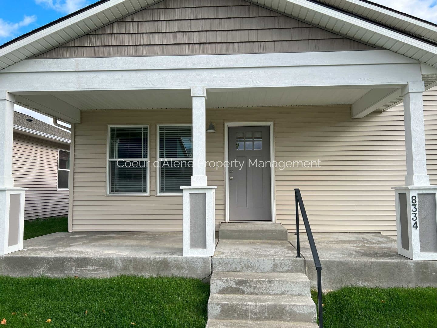 Post Falls House: 8334 Spokane St