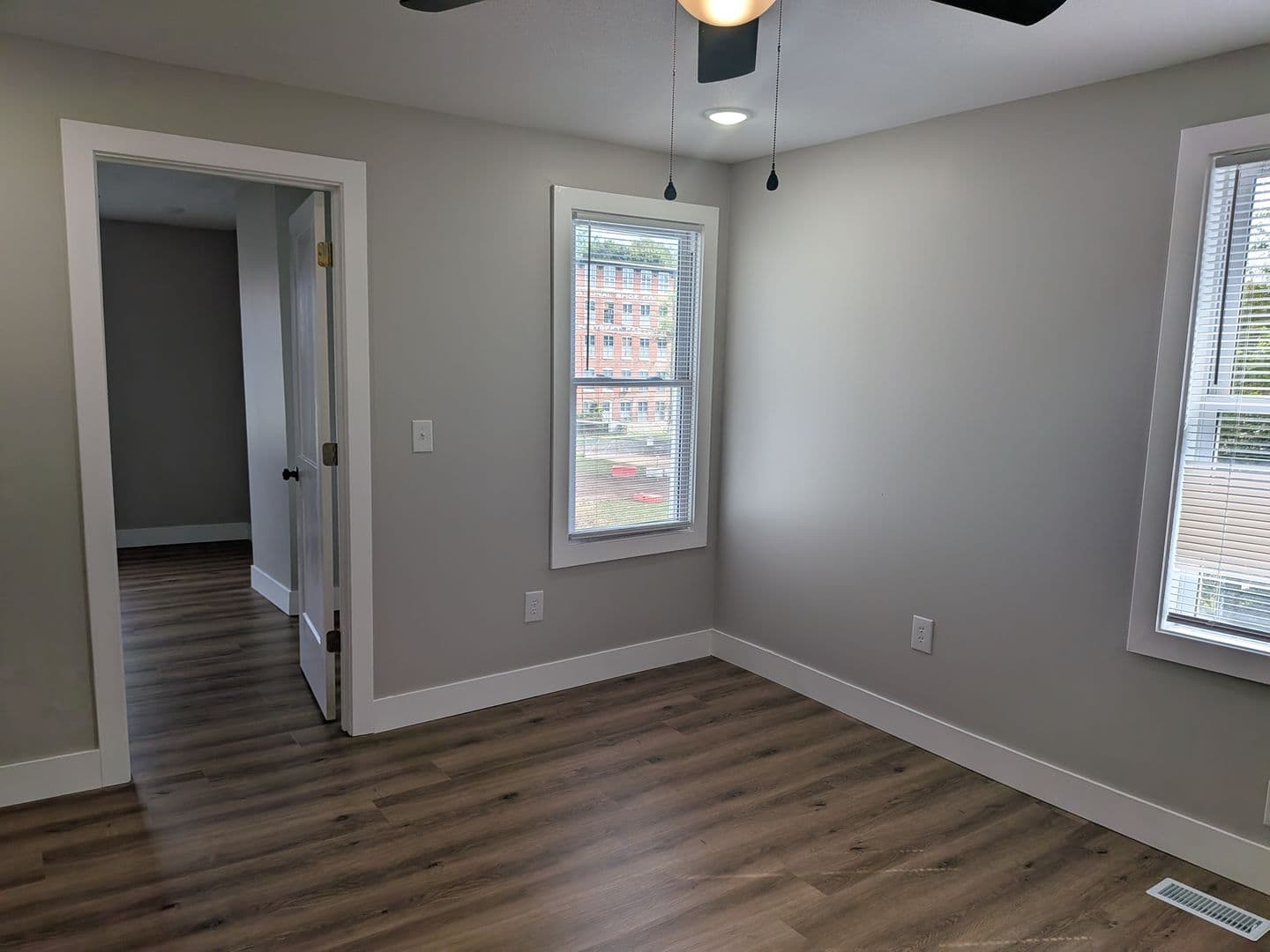 Jefferson City Apartment: 1014 Capitol Ct