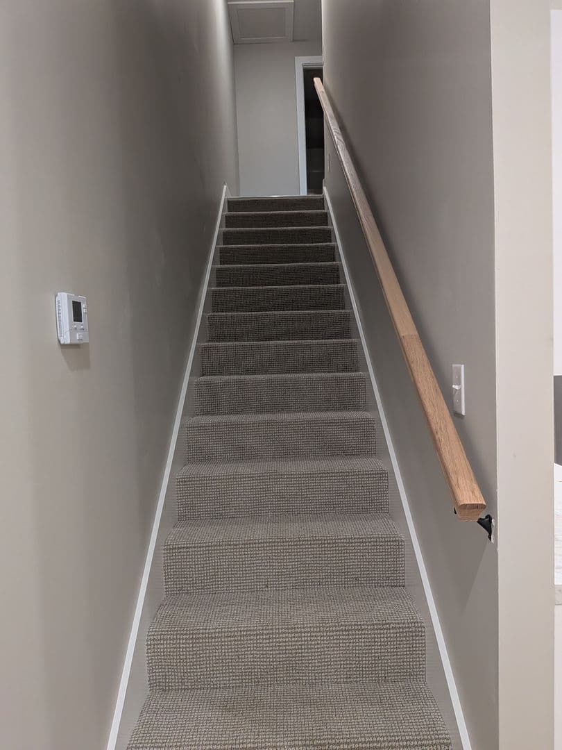 Jefferson City Apartment: 1012 E Capitol ave