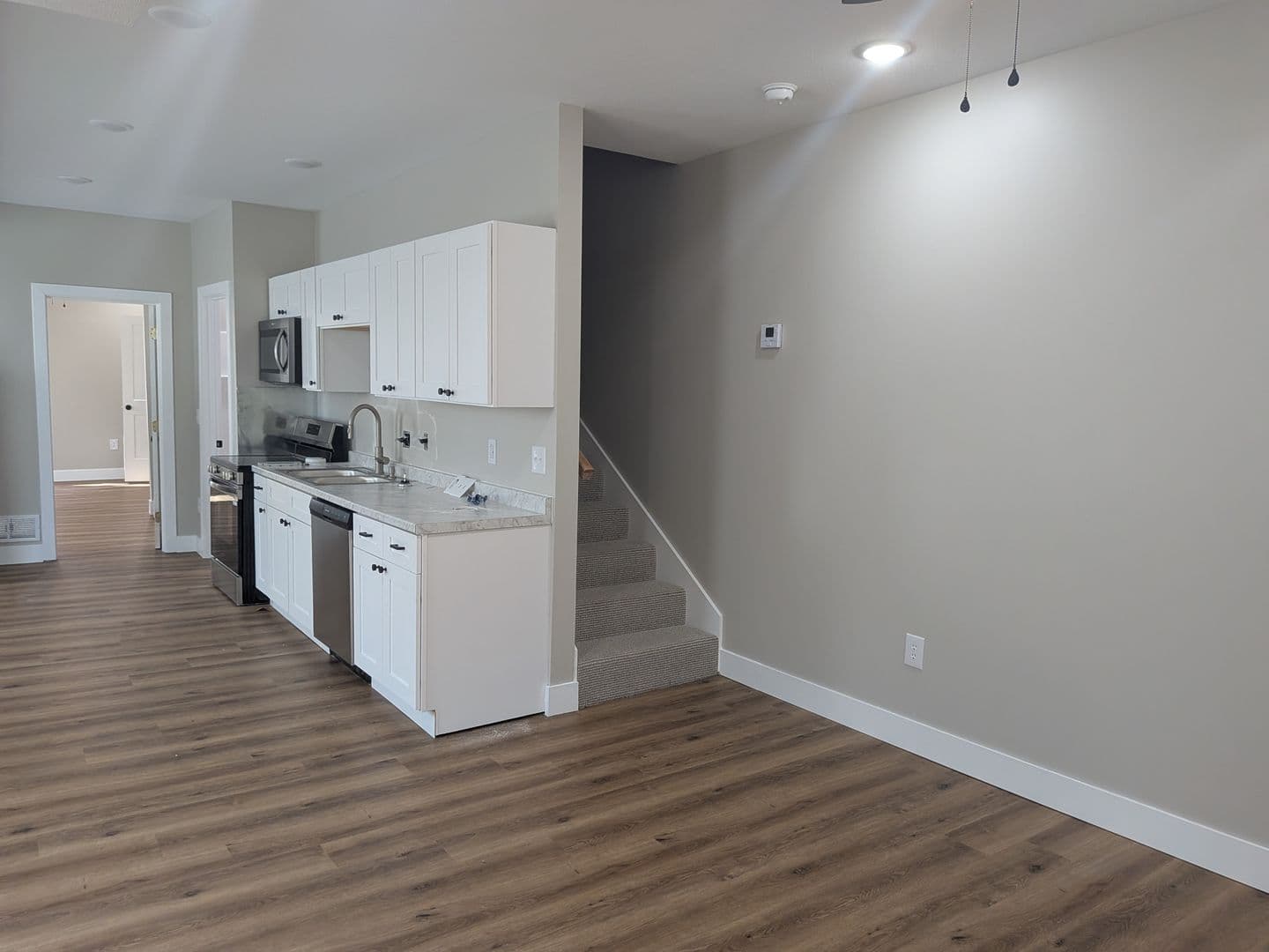 Jefferson City Apartment: 1014 Capitol Ct