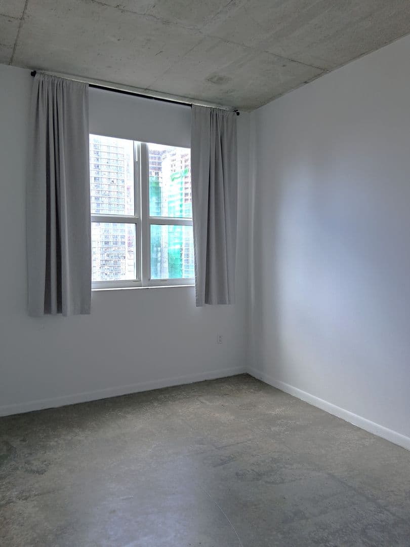 Miami Condo: 133 NE 2 AVE