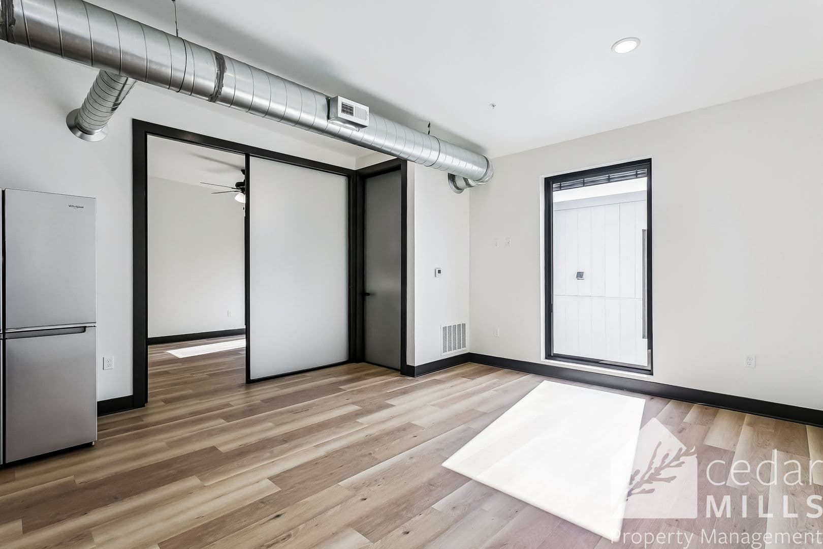 Wichita Apartment: 3205 E English St