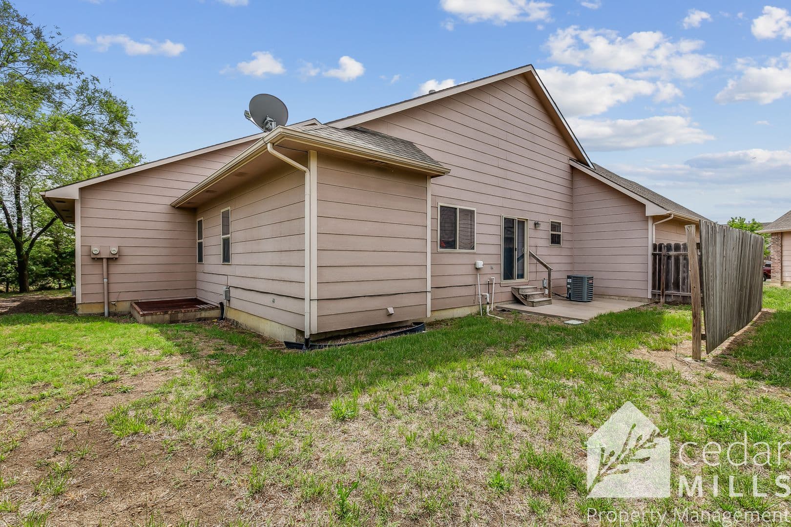 Wichita Apartment: 44th, Ironwood, Wilderness