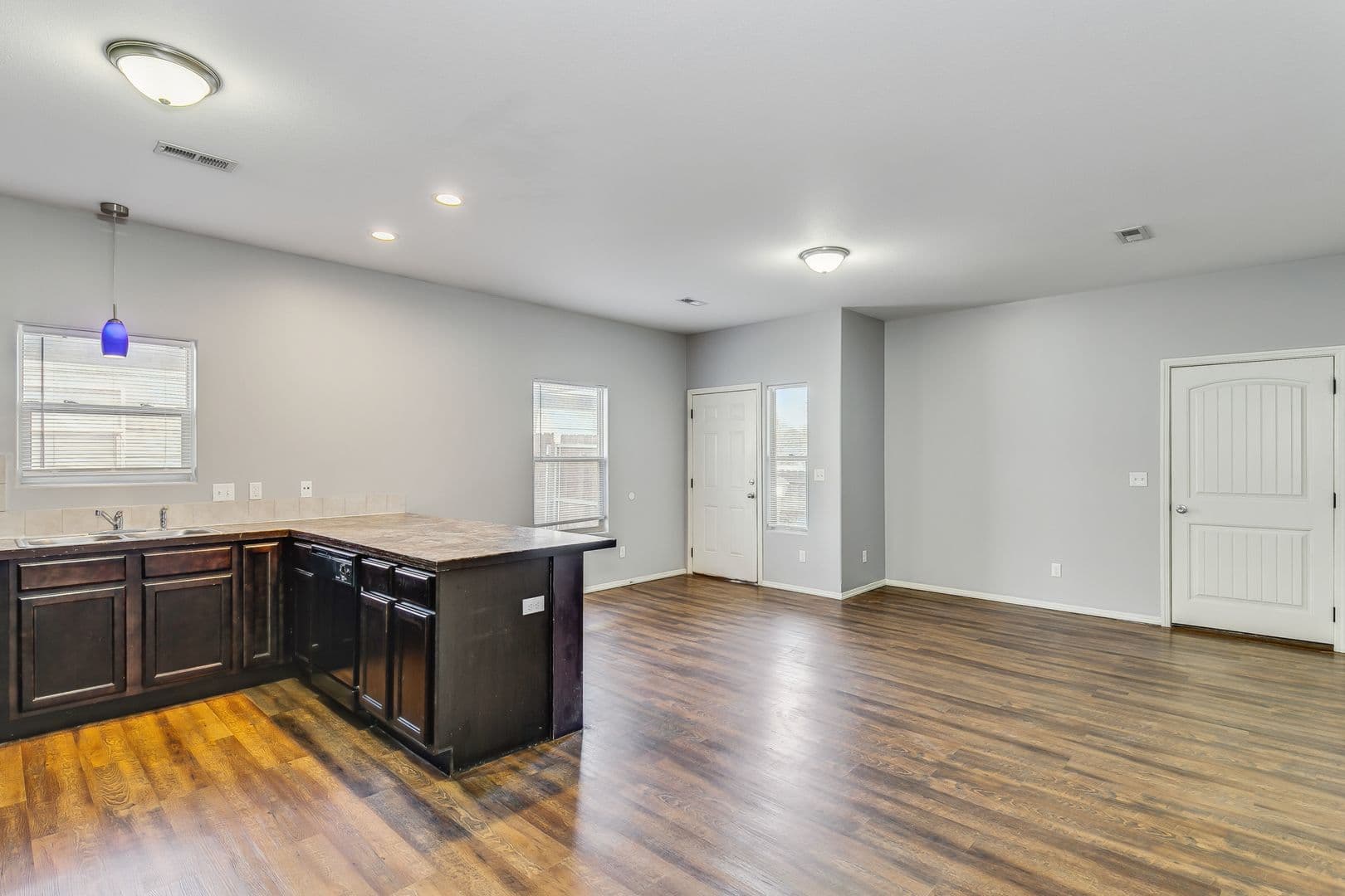 Wichita Apartment: Magnolia Residences