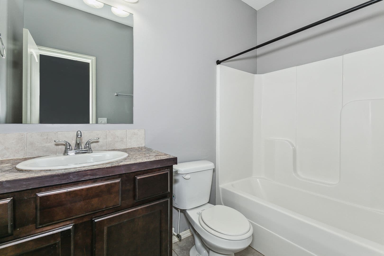 Wichita Apartment: Magnolia Residences