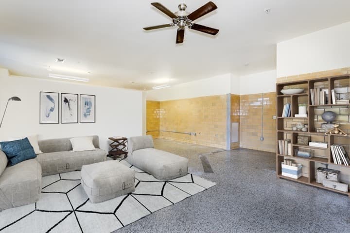 Wichita Apartment: 1220 E. Kellogg