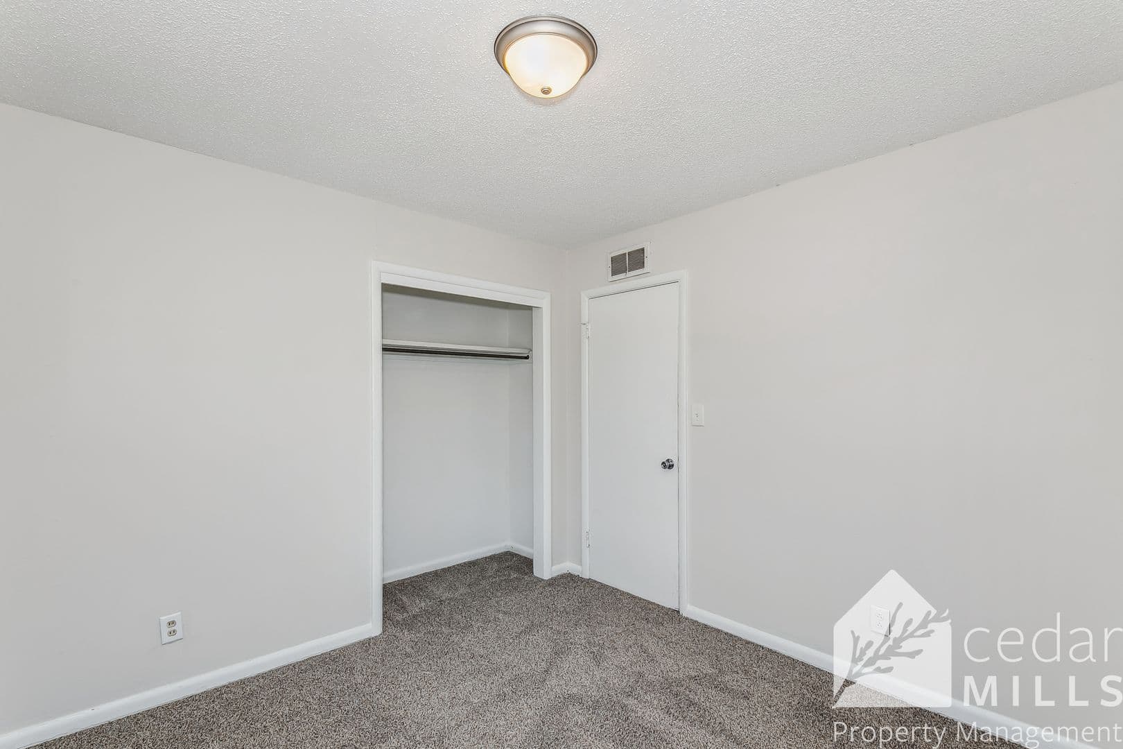 Wichita House: 1412 N Volutsia Ave