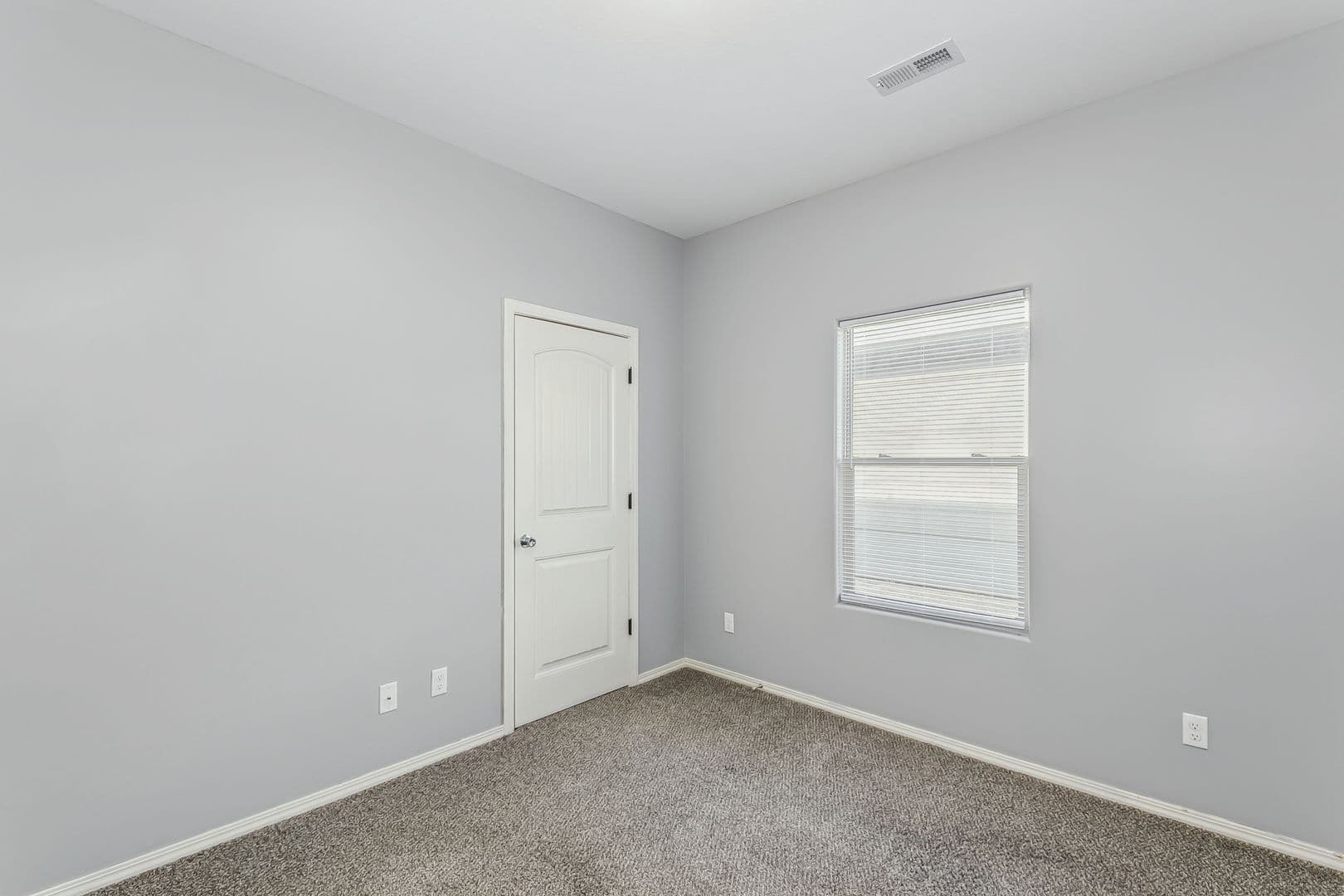 Wichita Apartment: Magnolia Residences