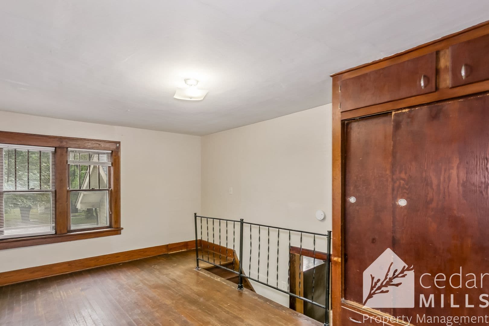 Wichita Apartment: 130 S Charles