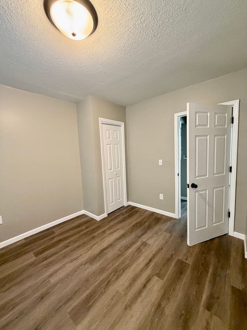 Wichita House: 1747 S Santa Fe Ave