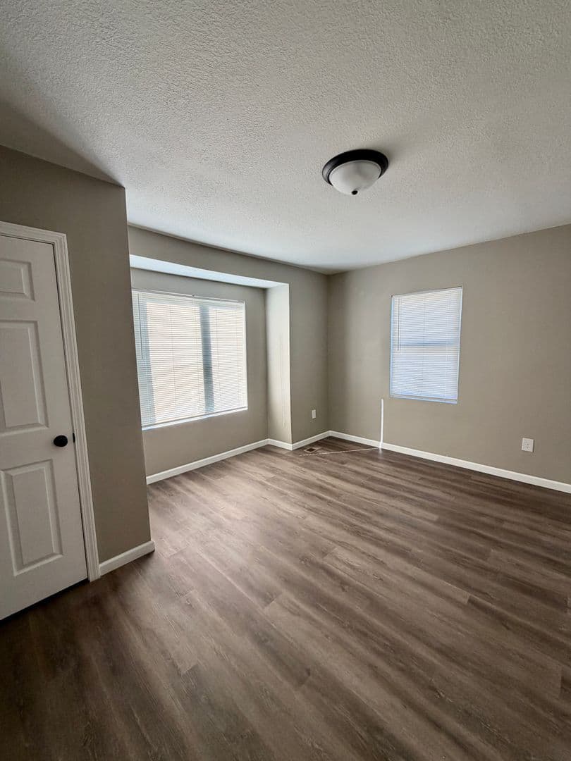 Wichita House: 1747 S Santa Fe Ave