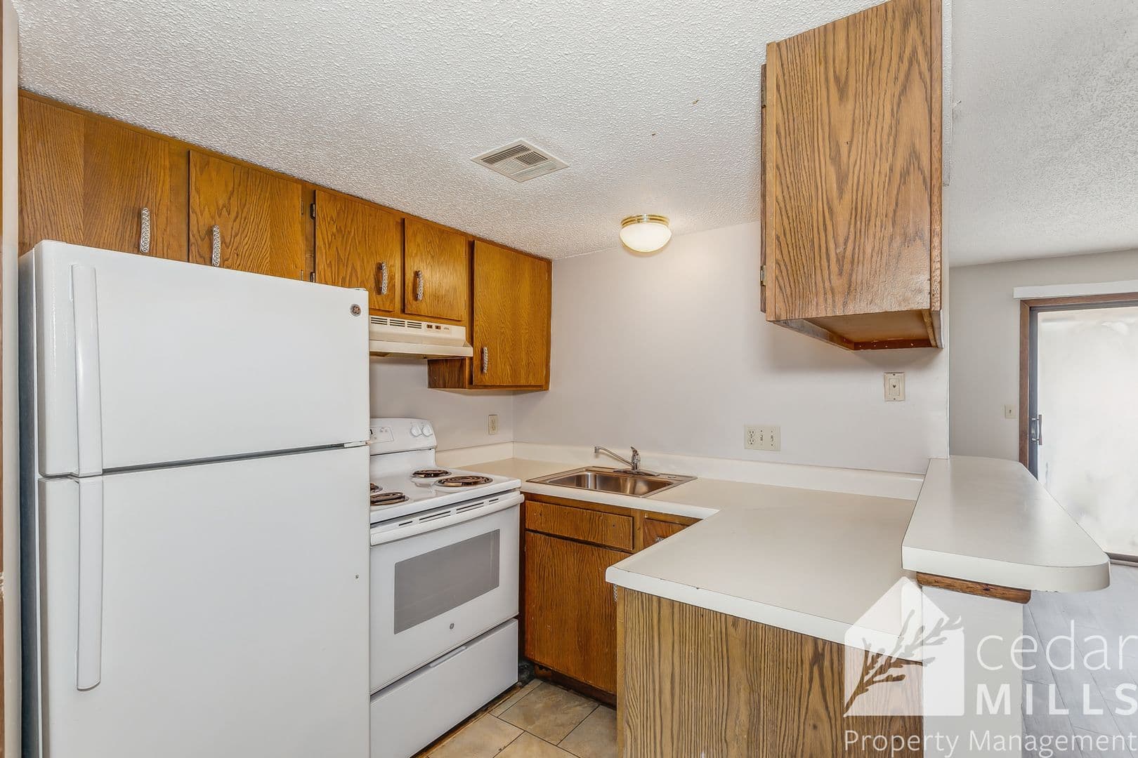 Wichita Apartment: 739 N Sheridan