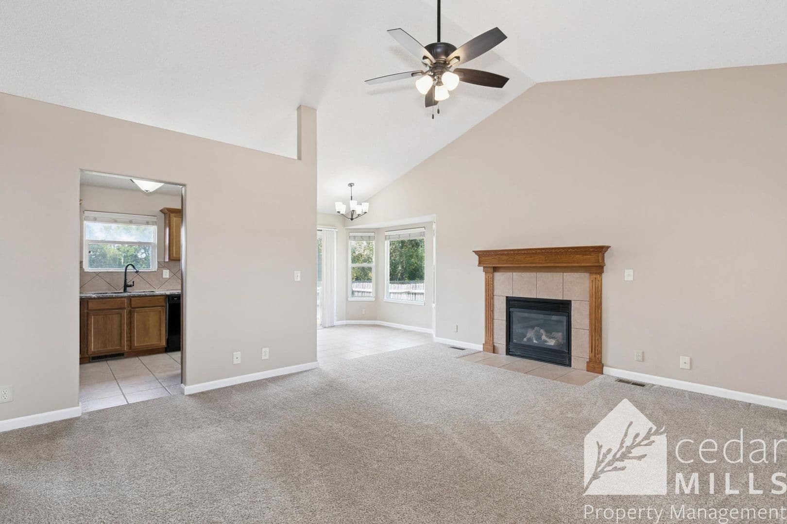 Wichita Apartment: Ironhorse 2 Co-Tenancy