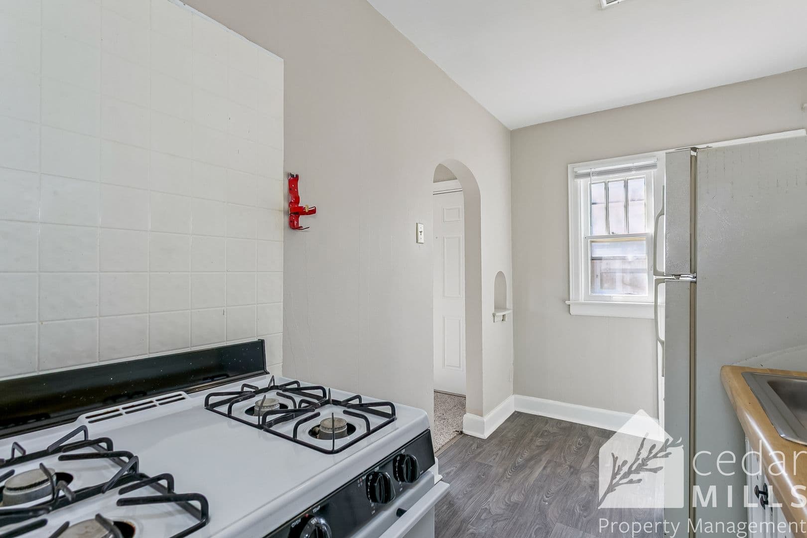 Wichita Apartment: 405 N. Hillside