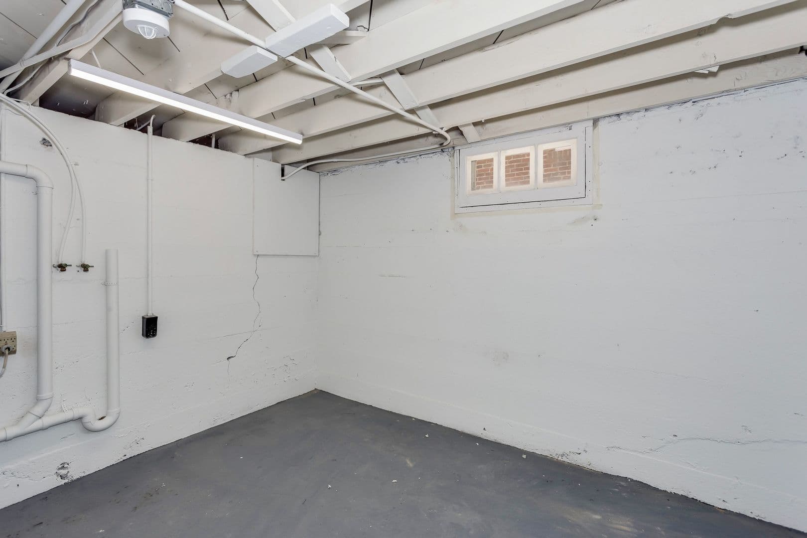 Wichita Apartment: 224 S Kansas