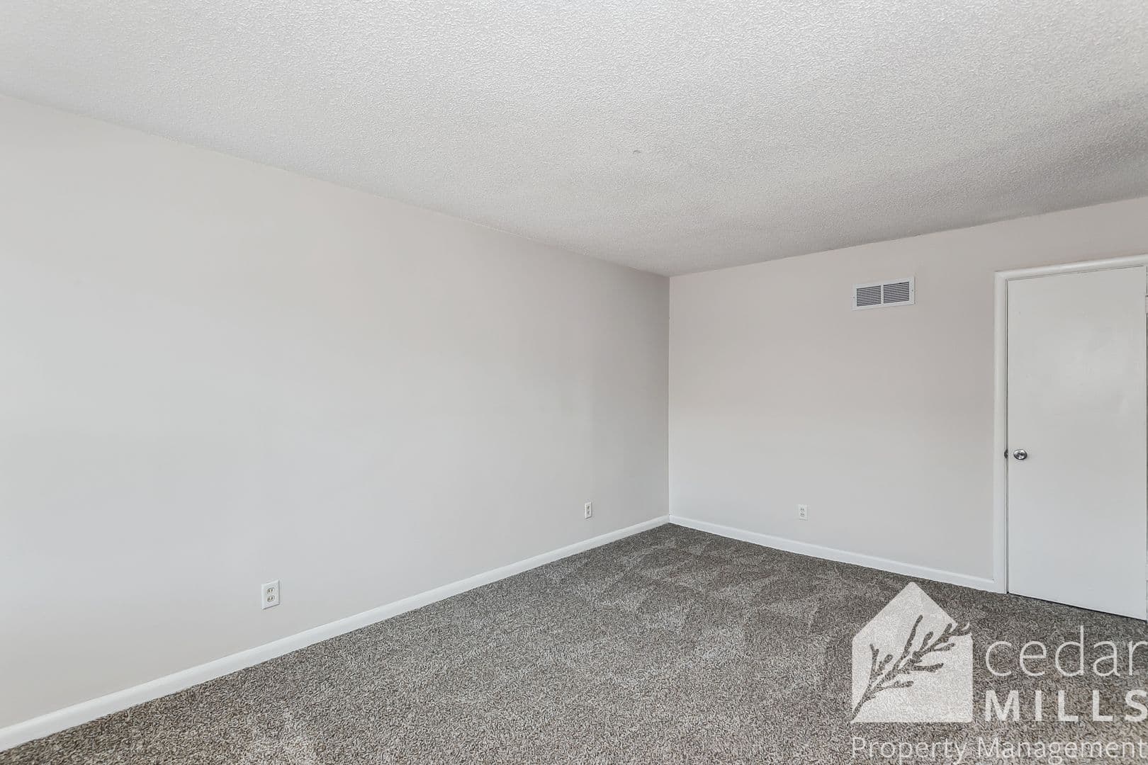 Wichita House: 1412 N Volutsia Ave