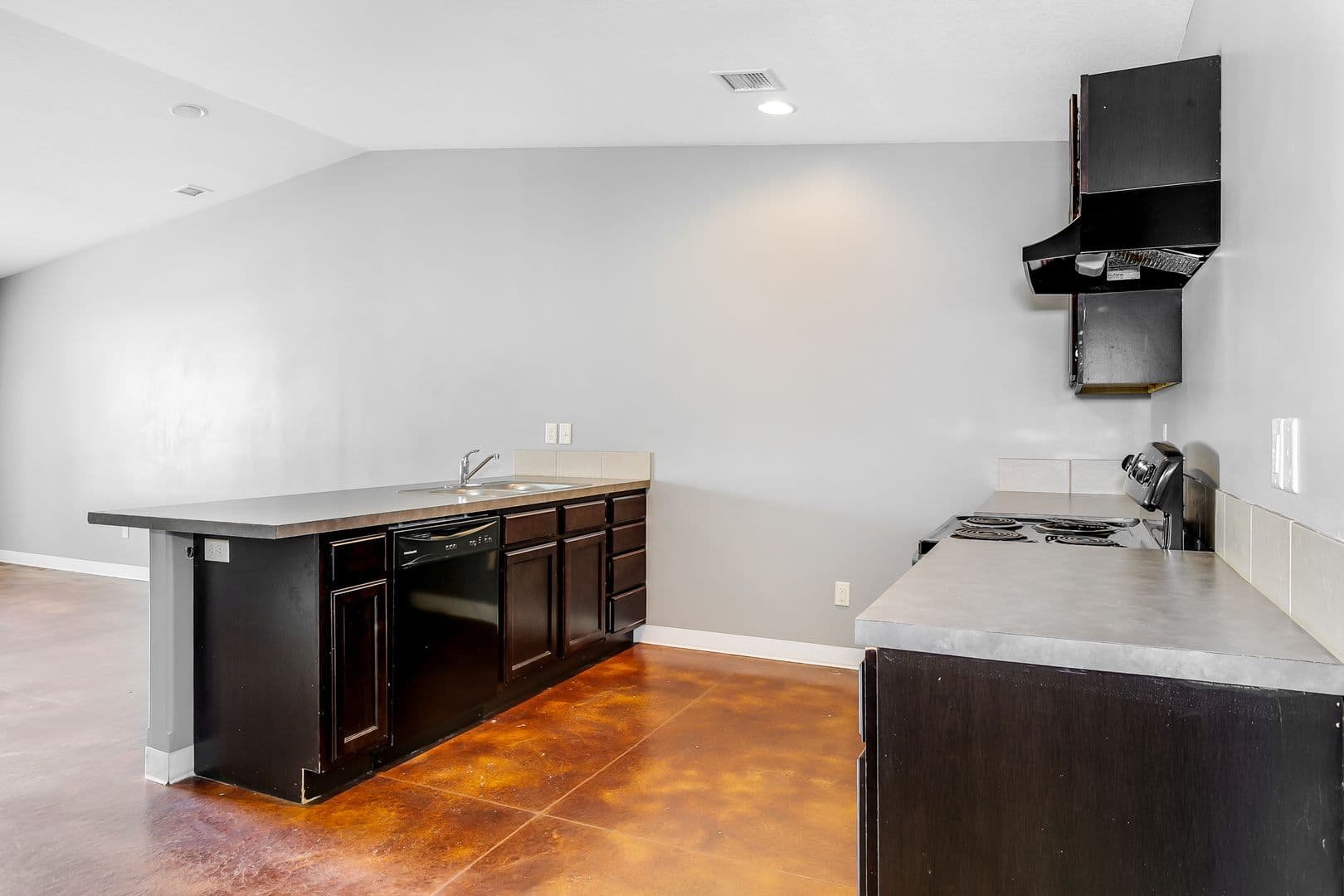 Wichita Townhome: 1042 S Vassar St