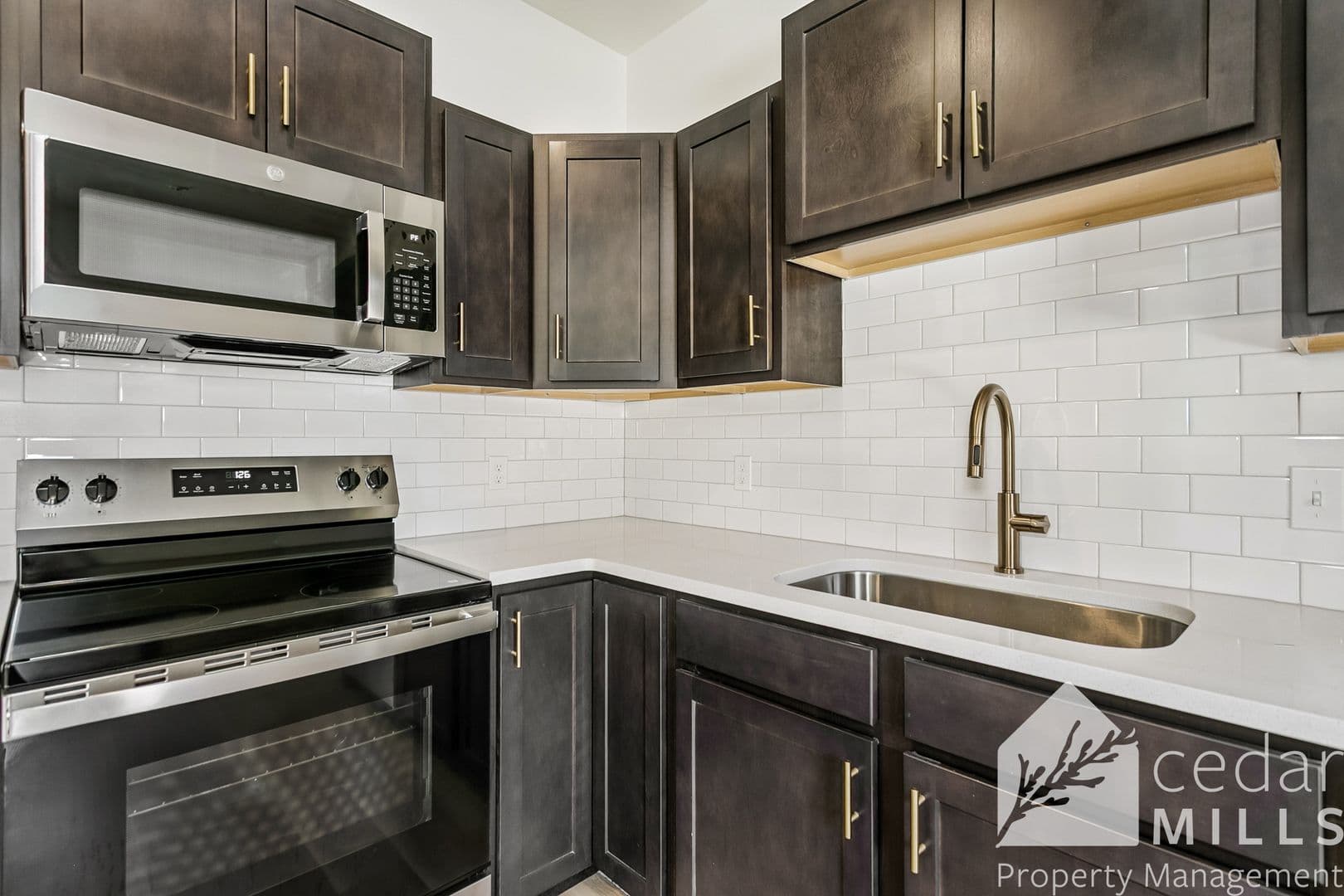 Wichita Condo: 3205 E English St