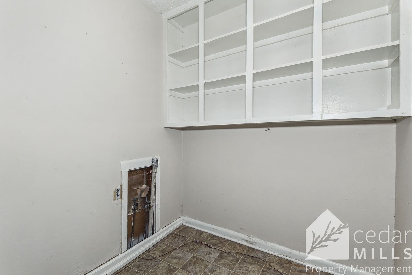 Wichita House: 1412 N Volutsia Ave