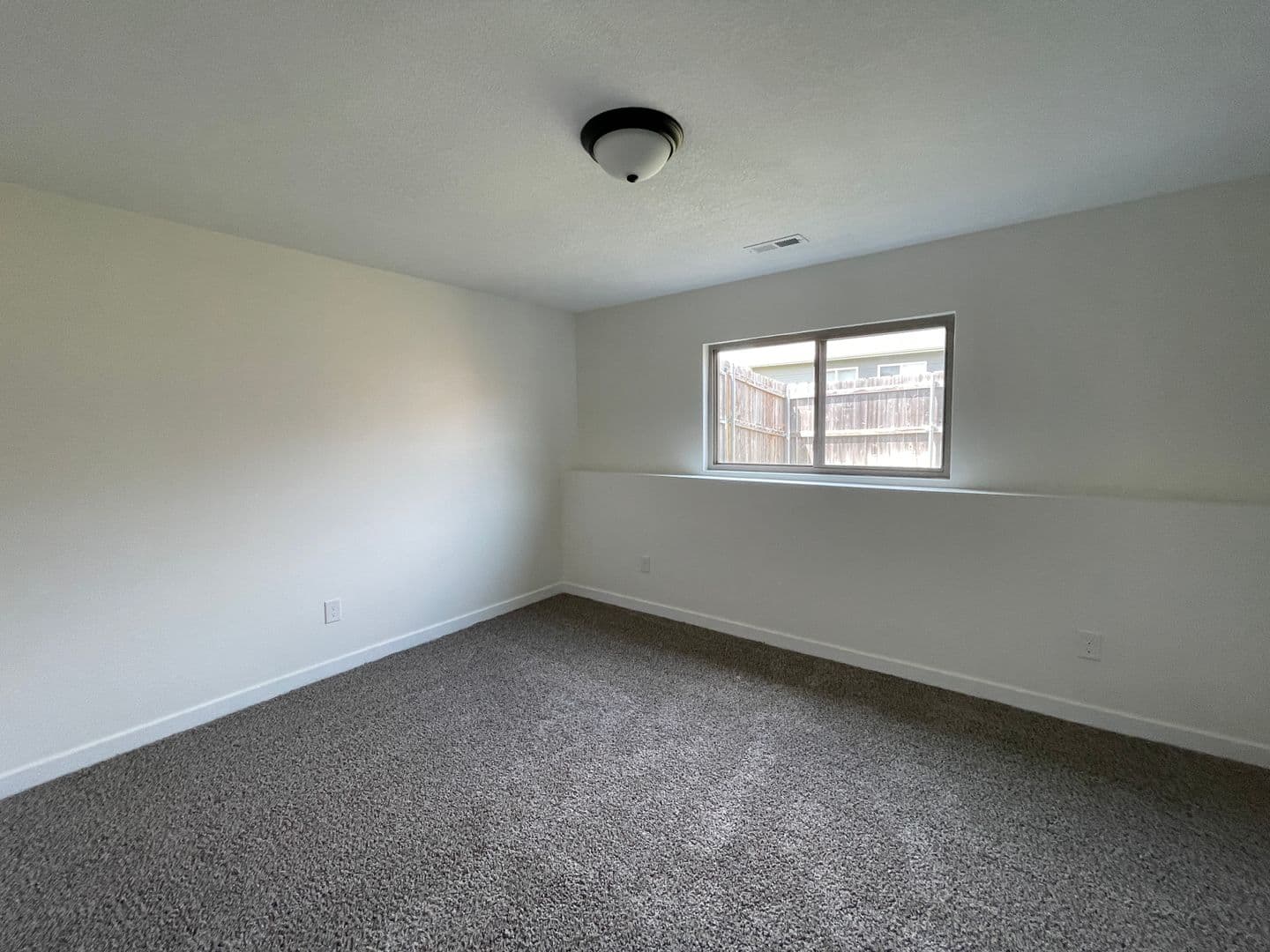 Wichita House: 12610 E Willowgreen