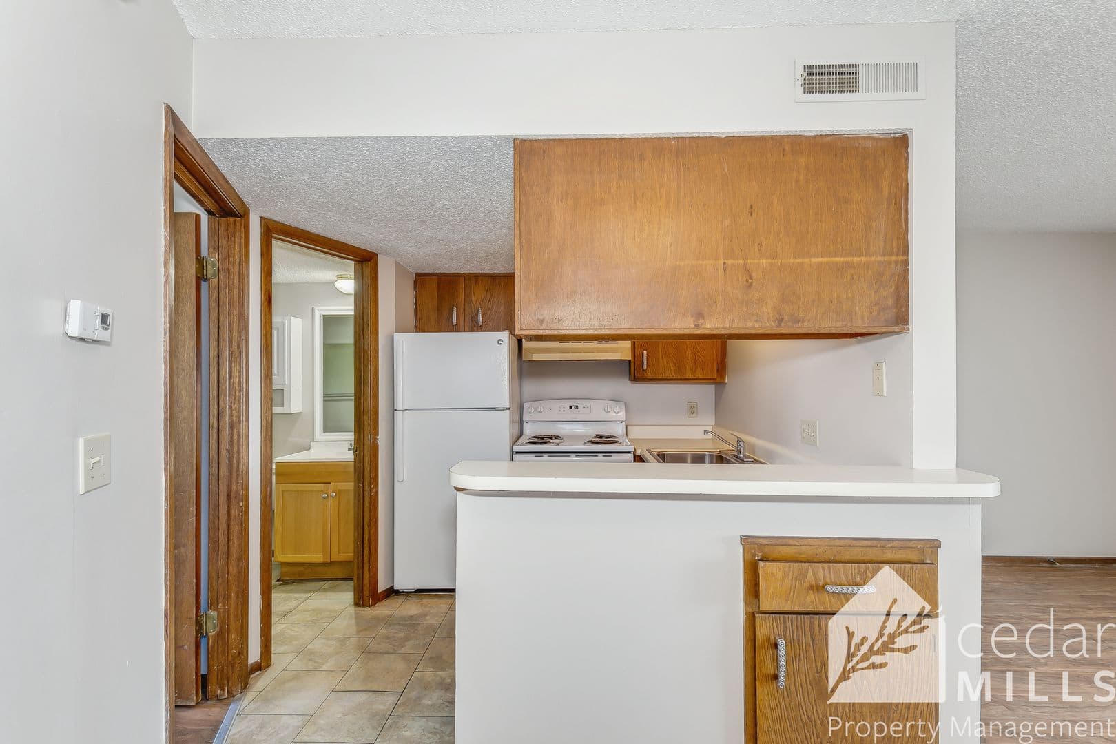 Wichita Apartment: 739 N Sheridan