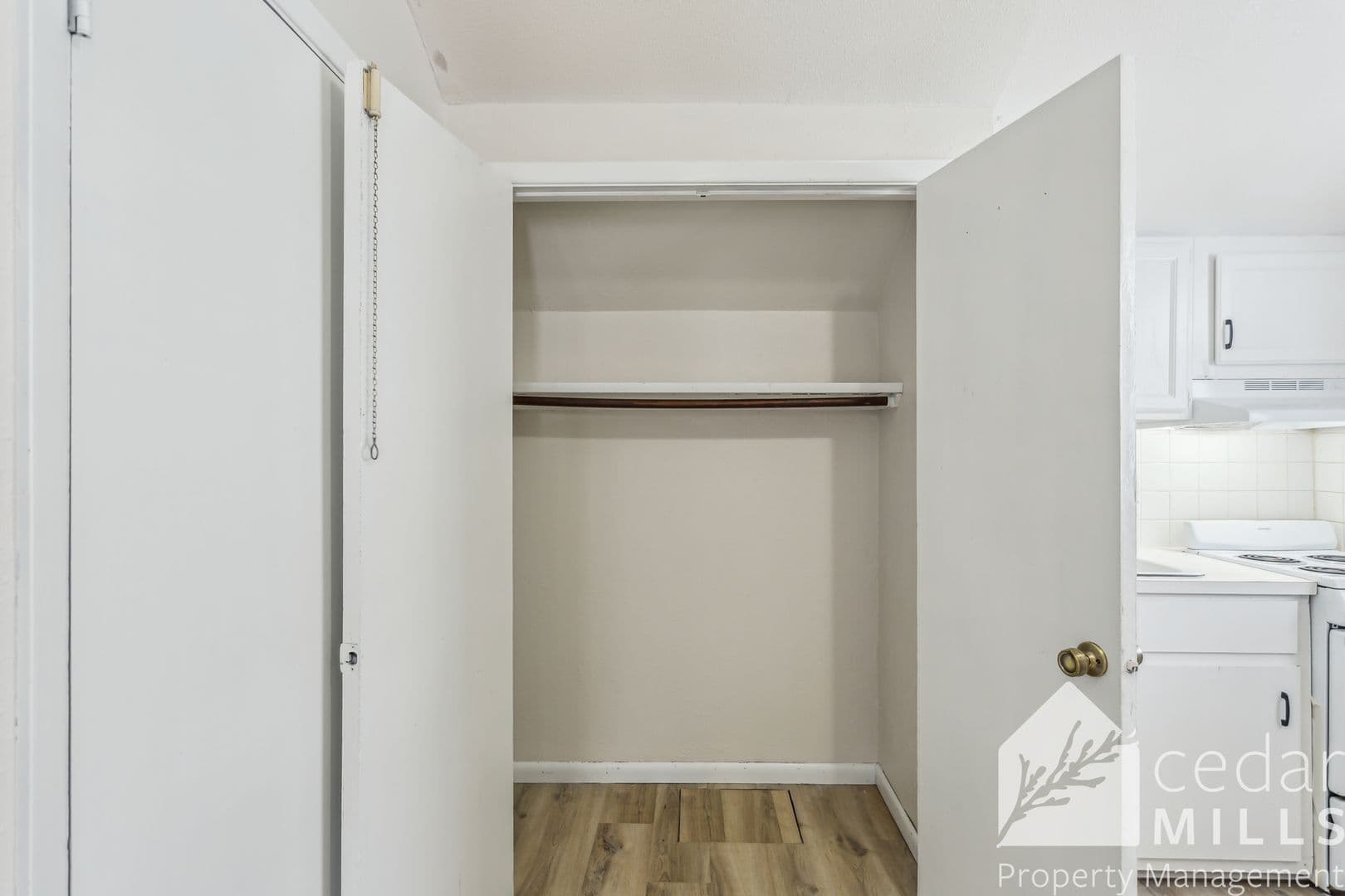 Wichita Apartment: 1728 N. Hillside