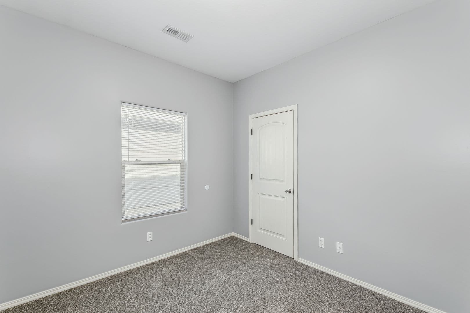 Wichita Apartment: Magnolia Residences