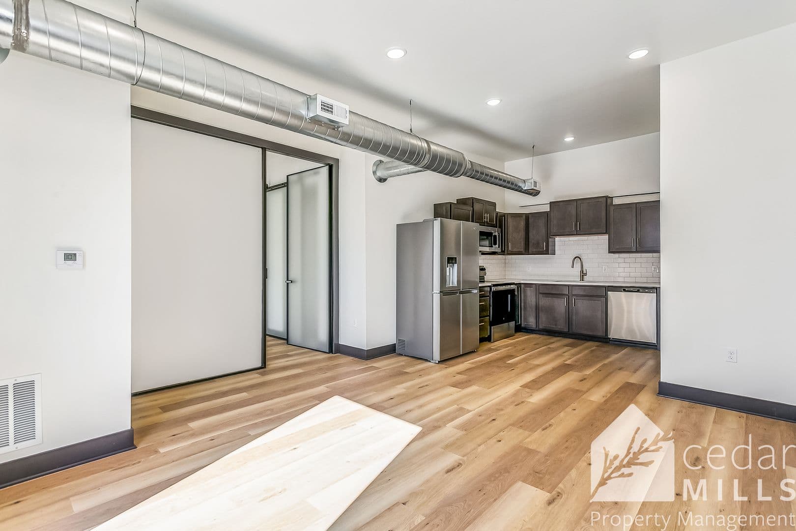 Wichita Apartment: 3205 E English St