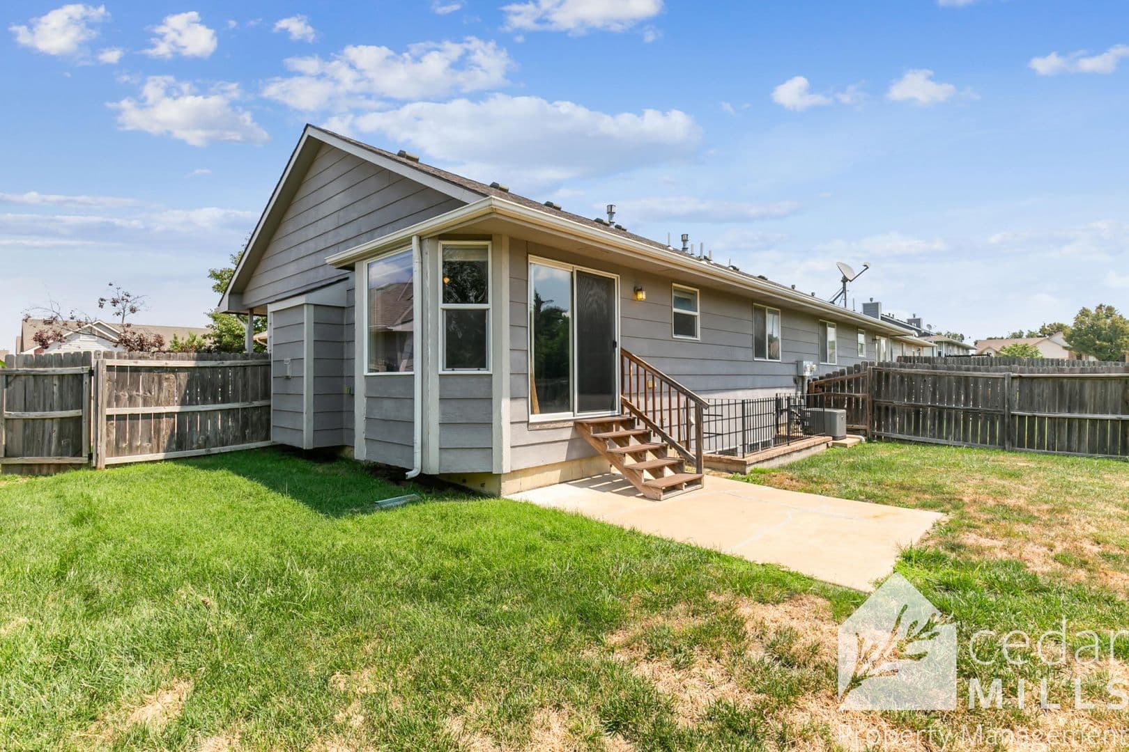 Wichita Apartment: Ironhorse 2 Co-Tenancy