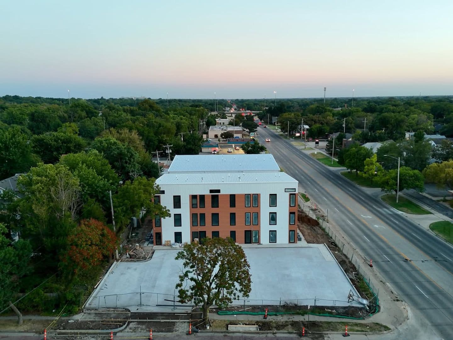 Wichita Condo: 3205 E English St
