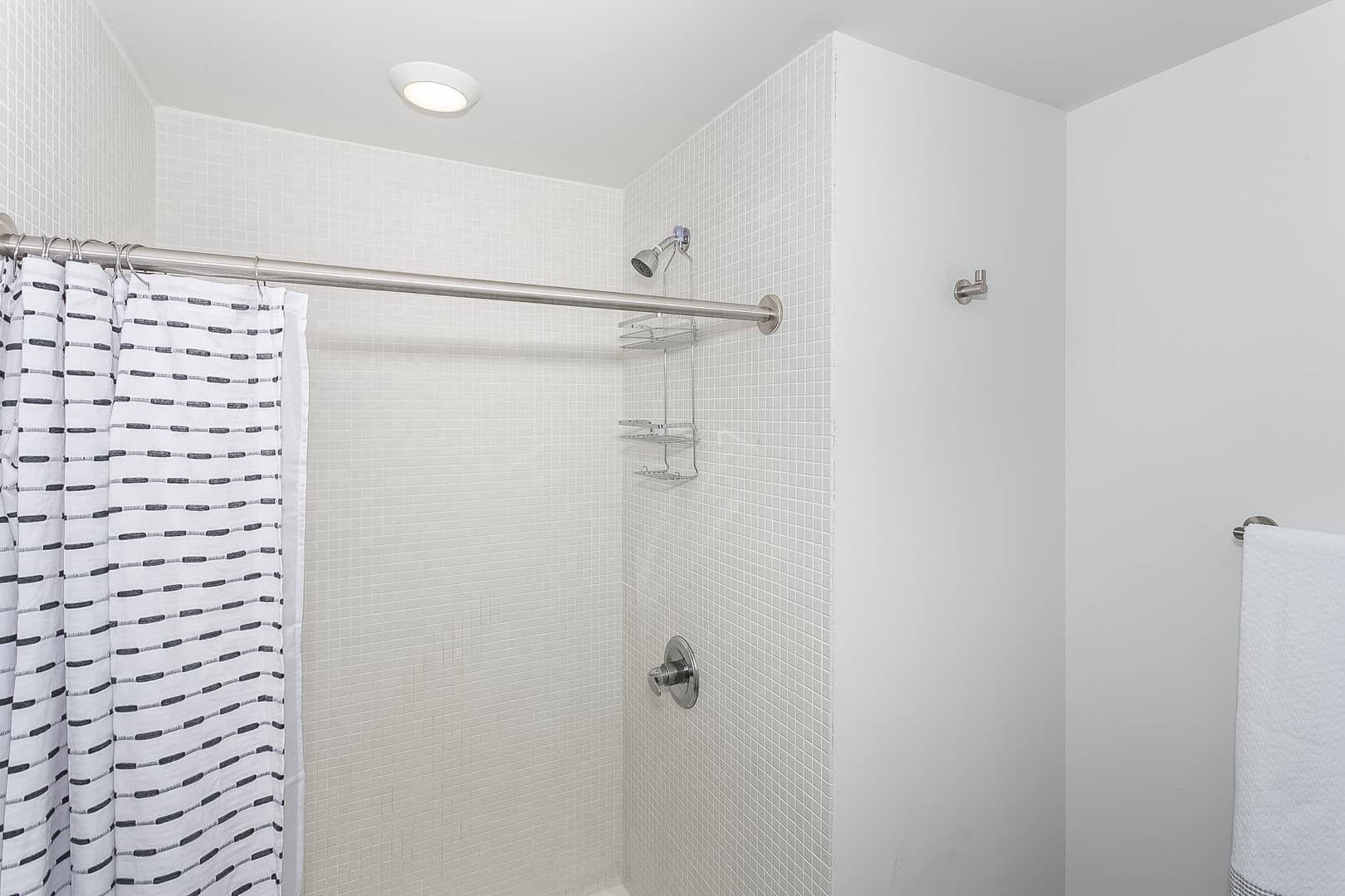 Wichita Apartment: 520 Commerce