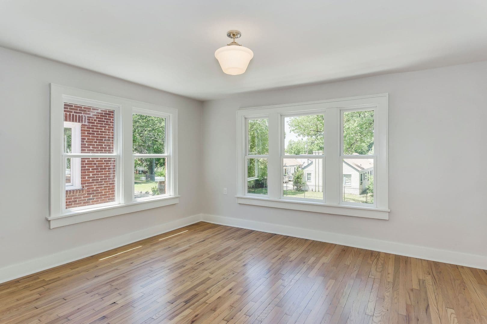 Wichita Apartment: 224 S Kansas