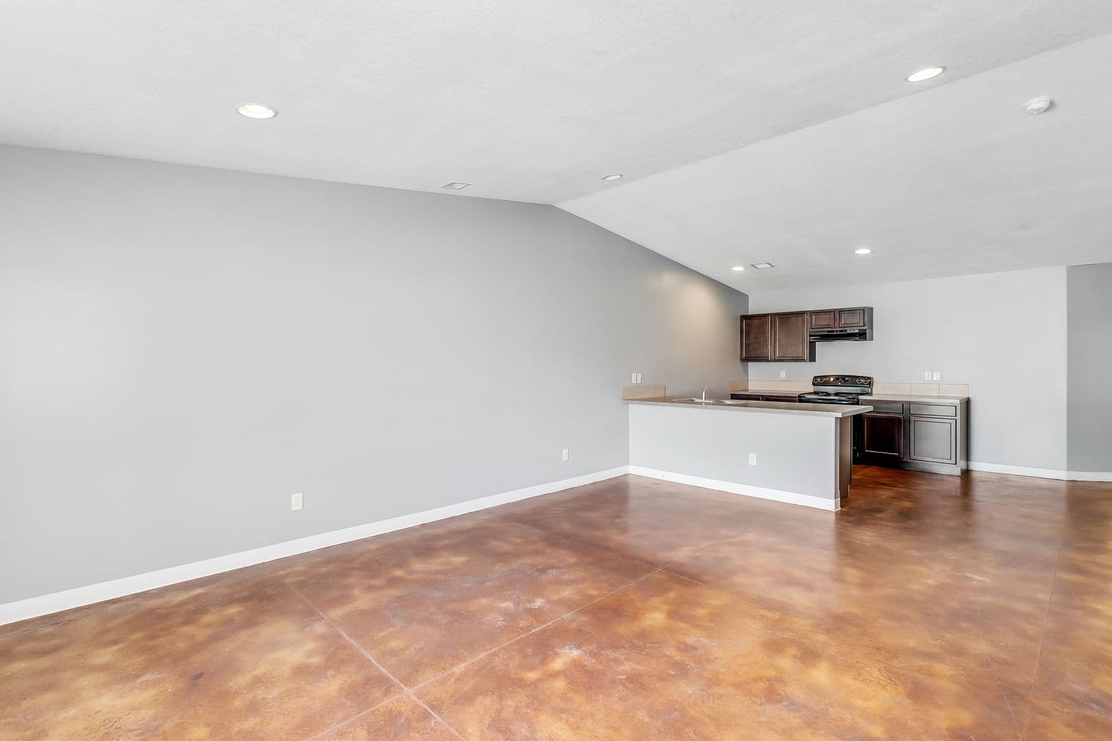 Wichita Townhome: 1042 S Vassar St