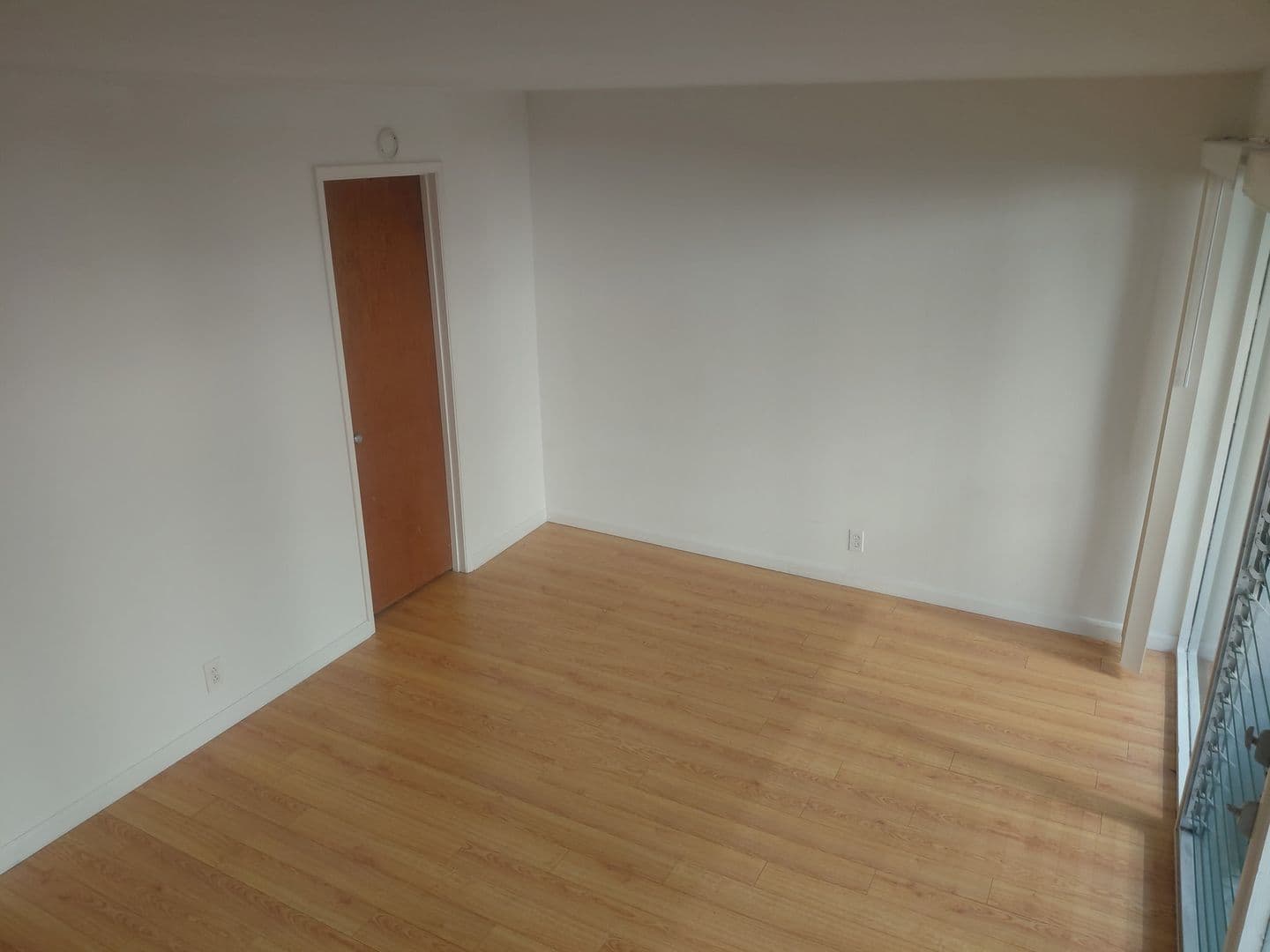 Oakland Apartment: 740 Oakland Avenue