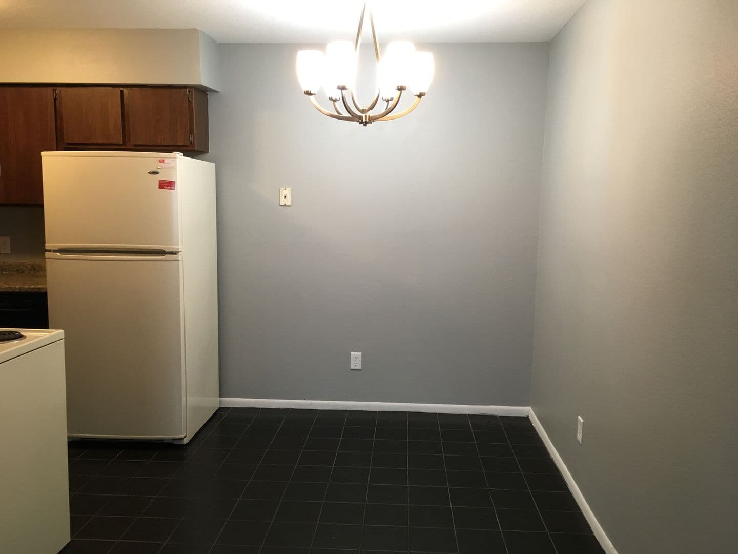 Waterloo Apartment: 3301-3349 Cobblestone Circle Apartments