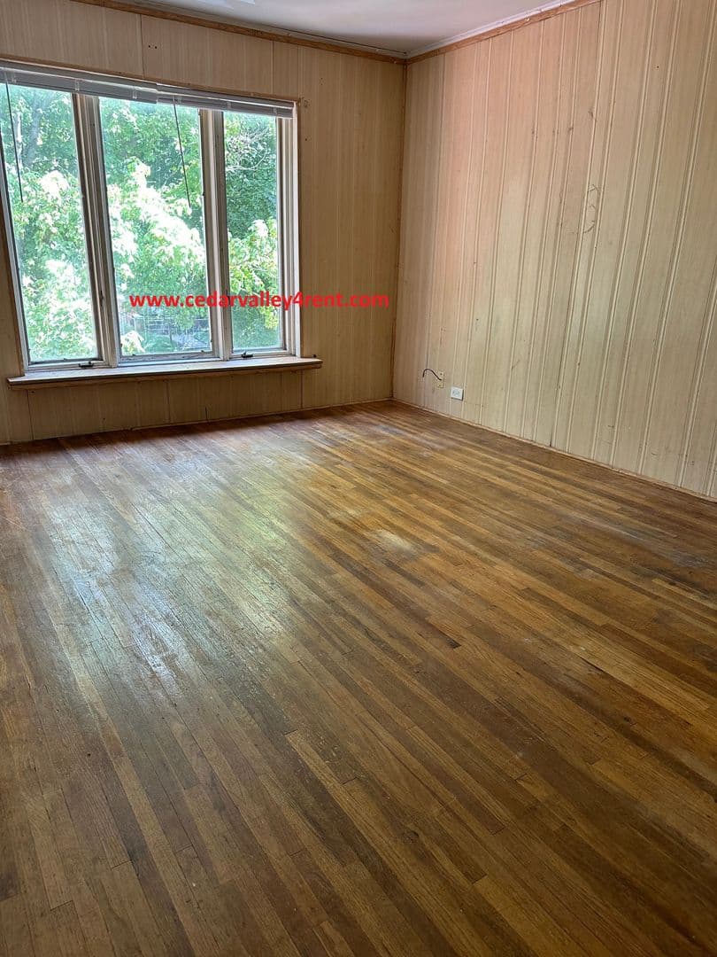 Waterloo House: 434 Oaklawn Avenue