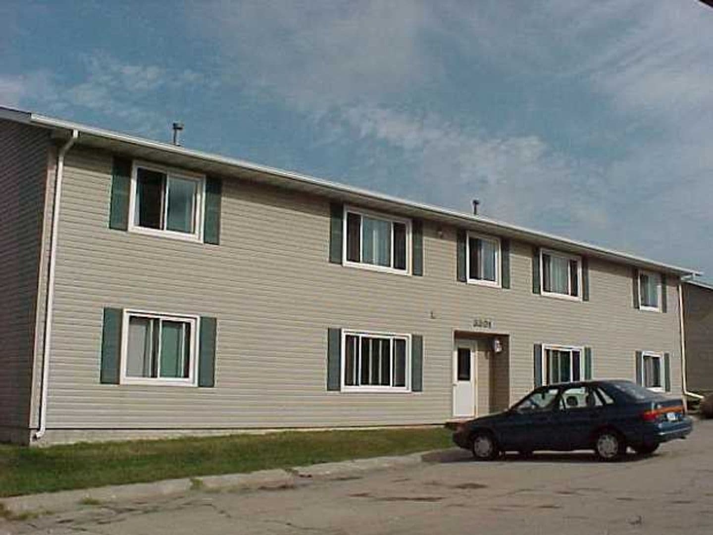 Waterloo Apartment: 3549-3749 Cobblestone Circle Apartments